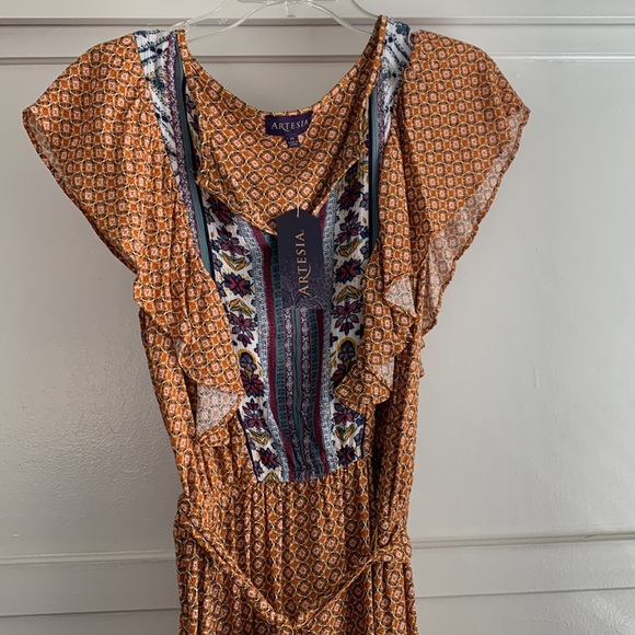 Brand new, never worn with tag still on it. - Picture 14 of 14